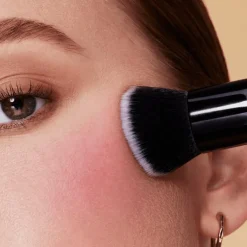 e.l.f. Camo Liquid Blush Berry Well