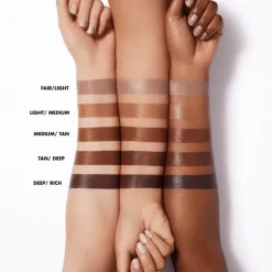 e.l.f. Halo Glow Contour Beauty Wand Medium/Tan