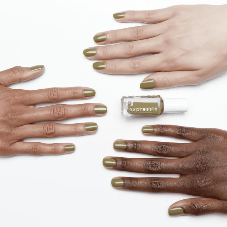 essie Expressie Nagellak Groen 320 Precious cargo-go! 10 ML