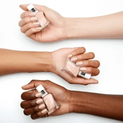 gel by essie Nagellak 40 Fairy Tailor Zachtroze 13,5ML