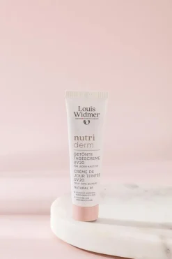 Louis Widmer Nutriderm Getinte Dagverzorging SPF20 Naturel 01 Zonder Parfum 30 ML
