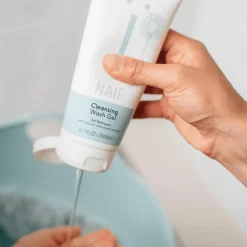 Naïf Baby & Kids Shampoo + Wasgel Value Pack