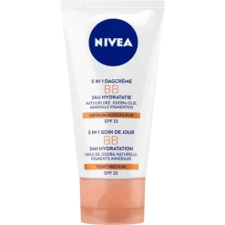 NIVEA Essentials BB Cream Medium SPF10 50 ML