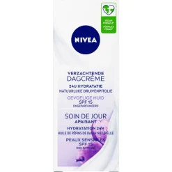 NIVEA Essentials Dagcrème +24H Sensitive SPF15 50 ML