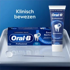 Oral-B Professional Glazuurversterkende Tandpasta Zachte Munt 75ML